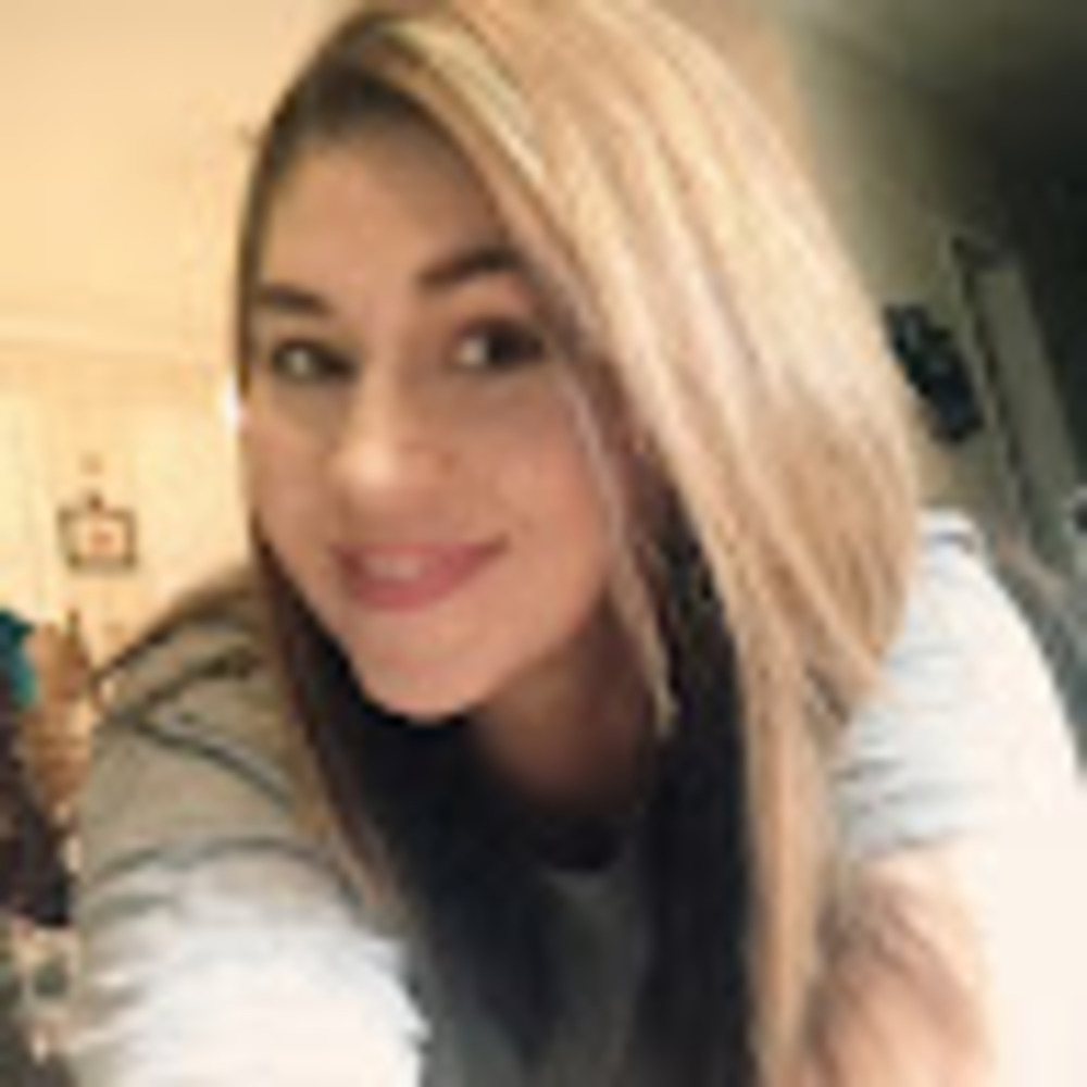 Meet your Posher, Kayla